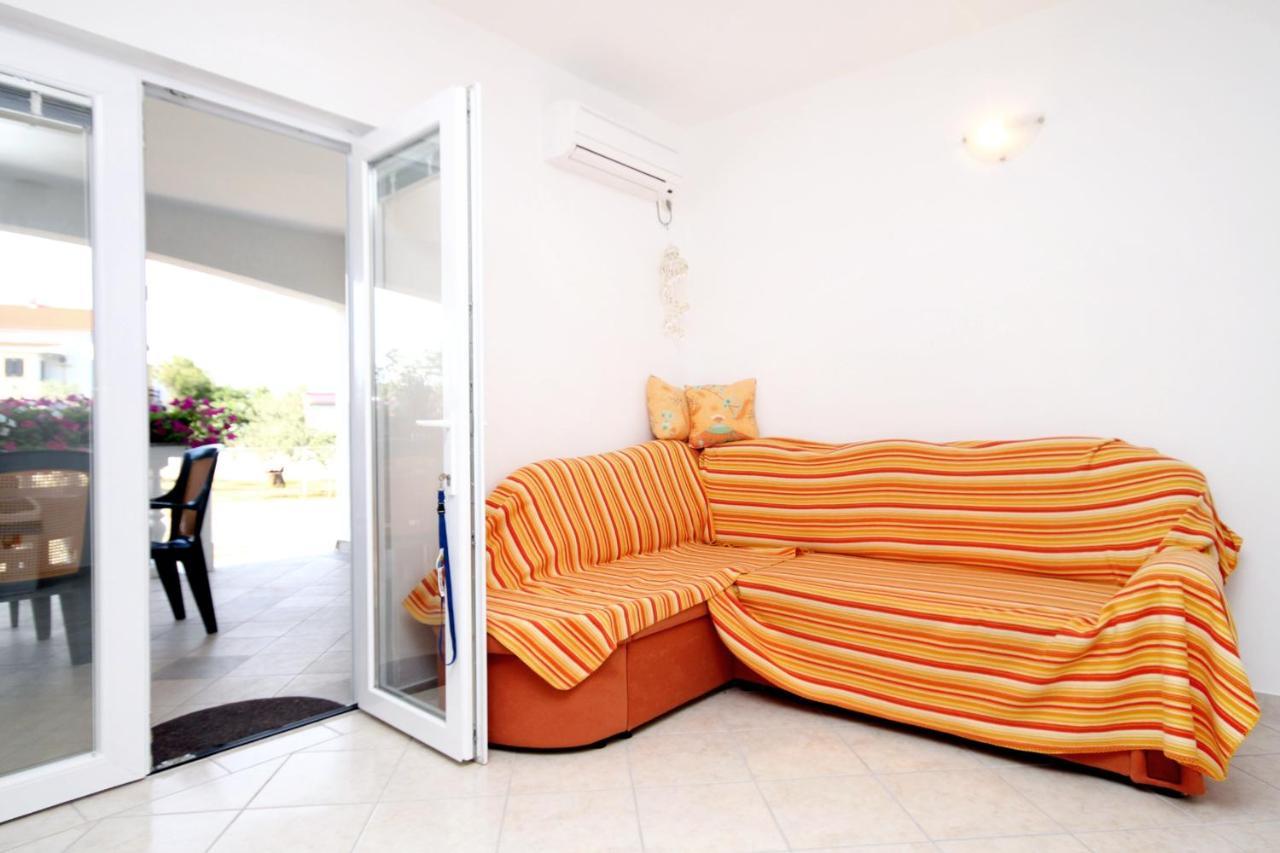 Apartments With A Parking Space Seline, Paklenica - 6603 Starigrad Exterior photo