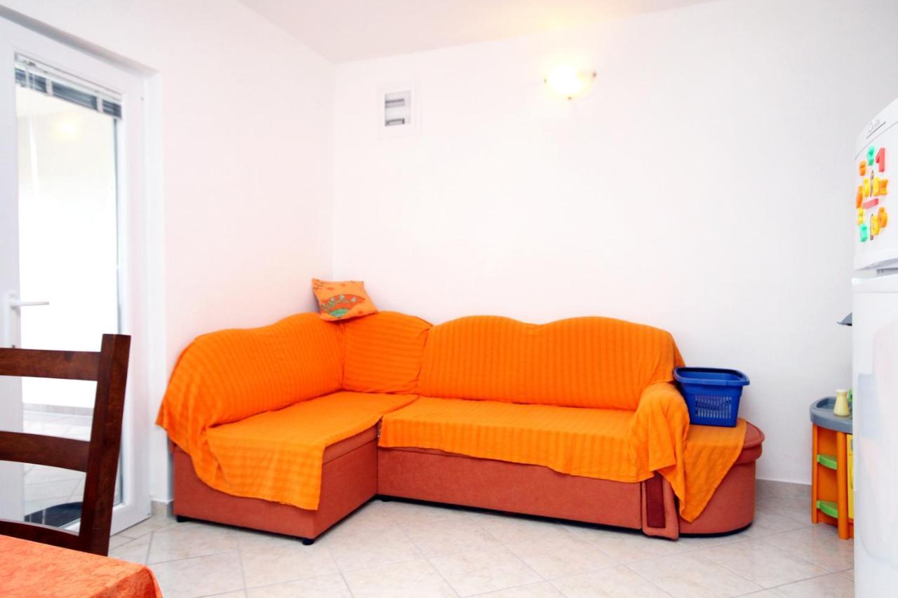 Apartments With A Parking Space Seline, Paklenica - 6603 Starigrad Exterior photo