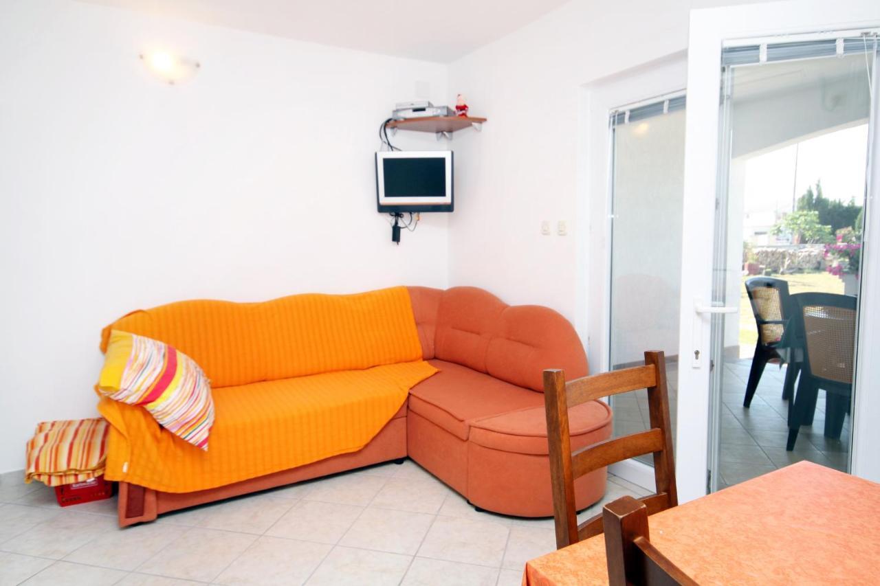 Apartments With A Parking Space Seline, Paklenica - 6603 Starigrad Exterior photo
